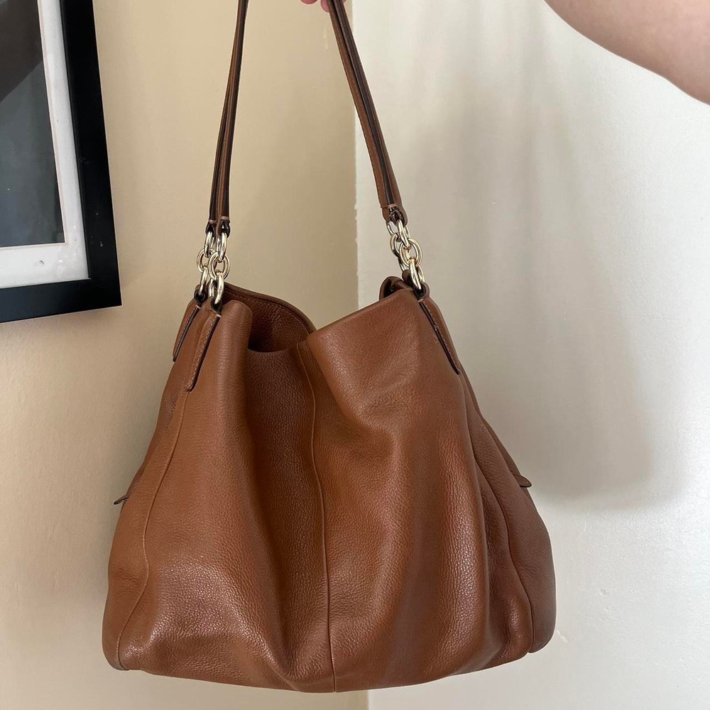 Y2K 2000s Leather Coach Eddi 31 Shoulder bag / handbag